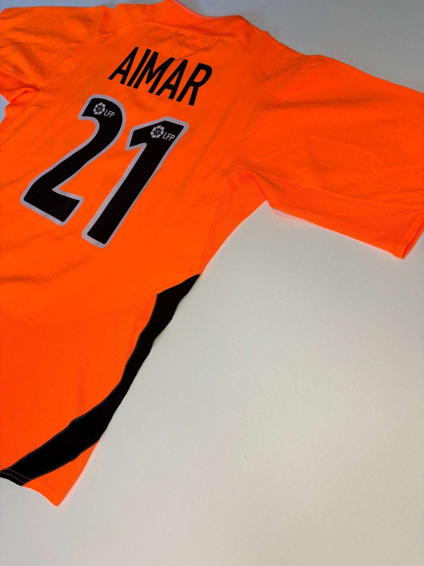 Valencia Away Shirt 2003/04 (L) Aimar 21