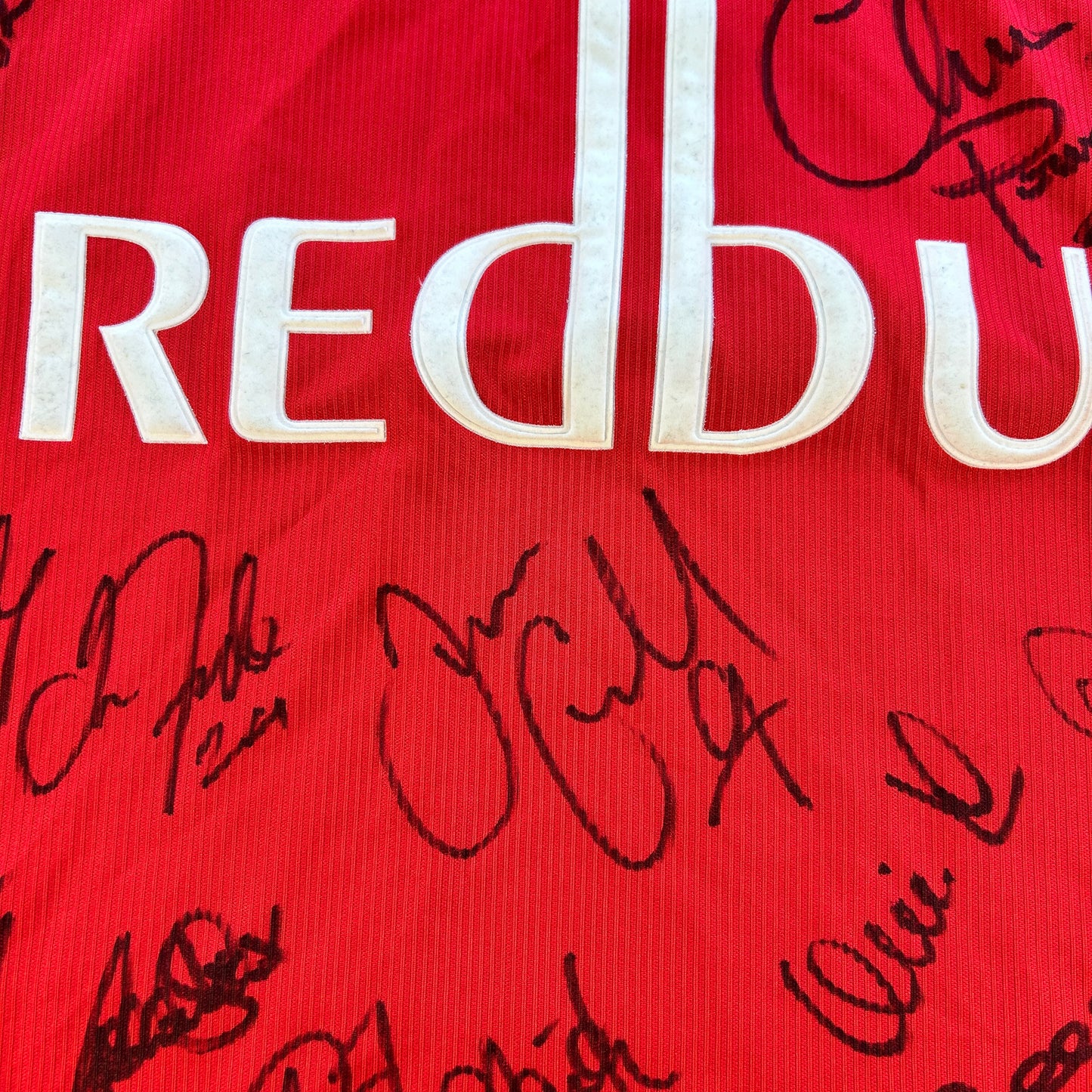 Charlton Athletic 2000/2001 Home Shirt - Squad Signed