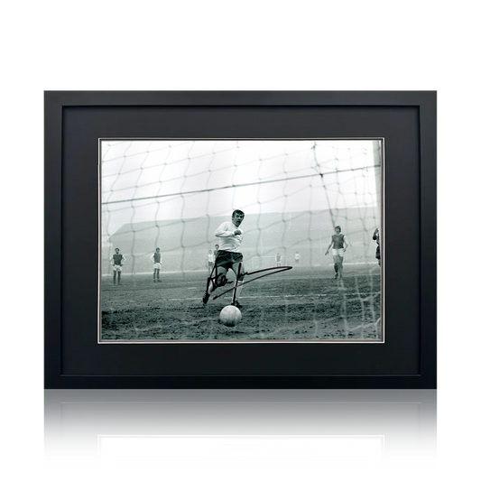 Alan Mullery Signed Tottenham Hotspur Image 3 Deluxe Mount Frame