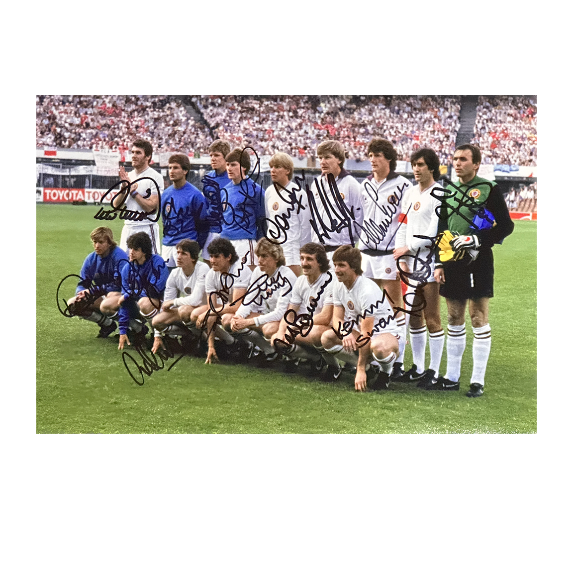 Aston Villa Squad Signed (signed by 16) 1982 European Cup Final Image 12x8