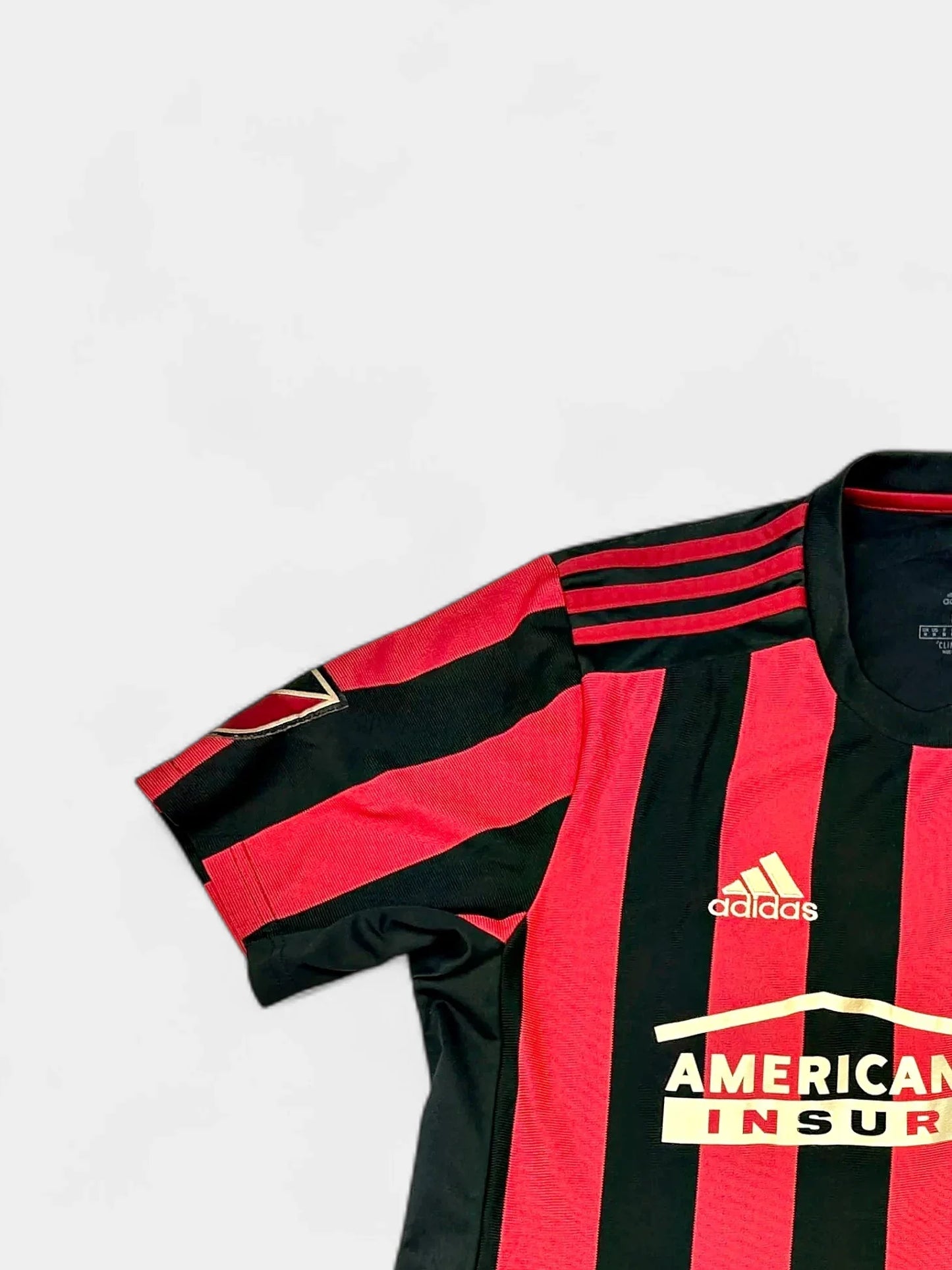 Atlanta United 2019 Football Shirt (Medium)