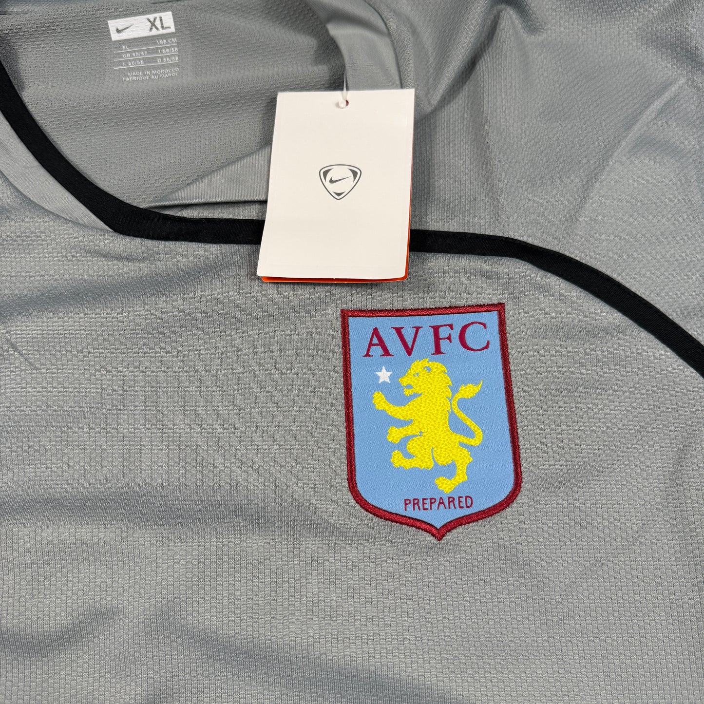 Aston Villa 2008/2009 Player Issue Goalkeeper Shirt