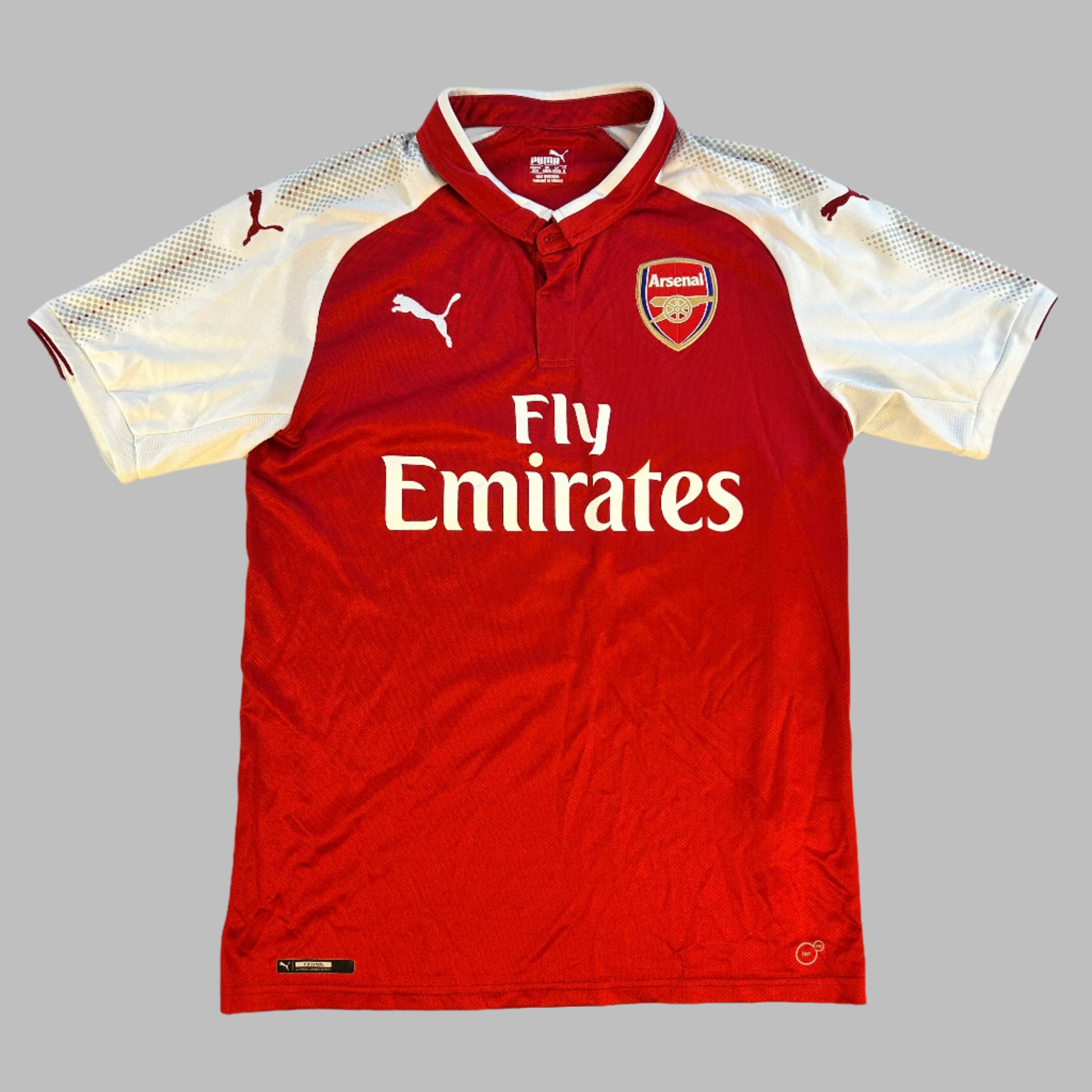 Arsenal 2017/2018 Home Shirt front with Fly Emirates sponsor