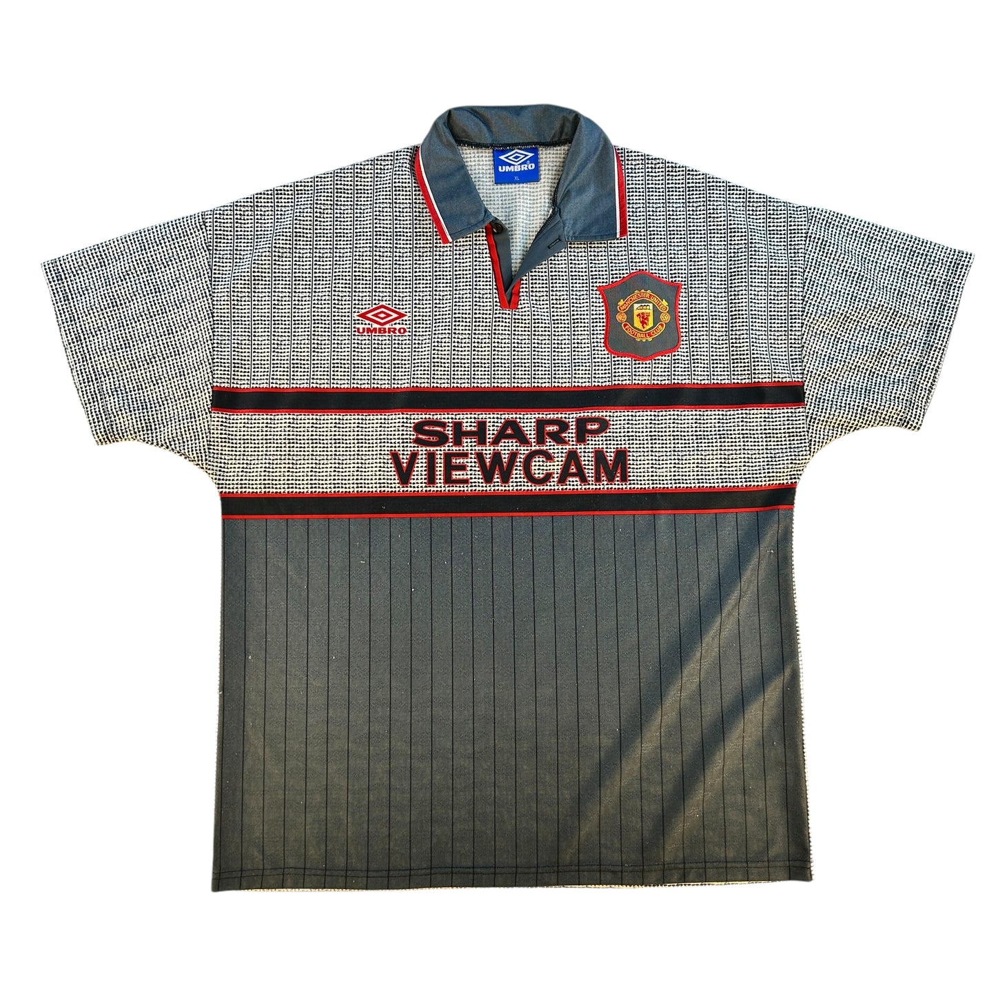 Manchester United 1995/1996 Away Shirt