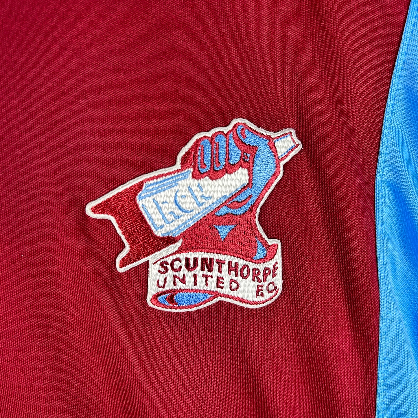 Scunthorpe United 2014/2015 Match Issued Home Shirt - Featherstone 22