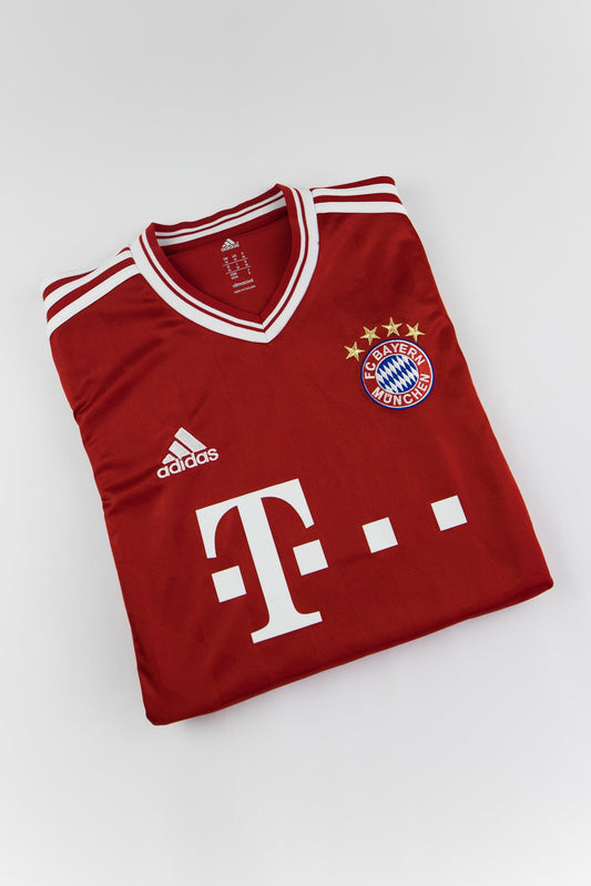 Bayern Munich 2013-14 Football Shirt (XL)