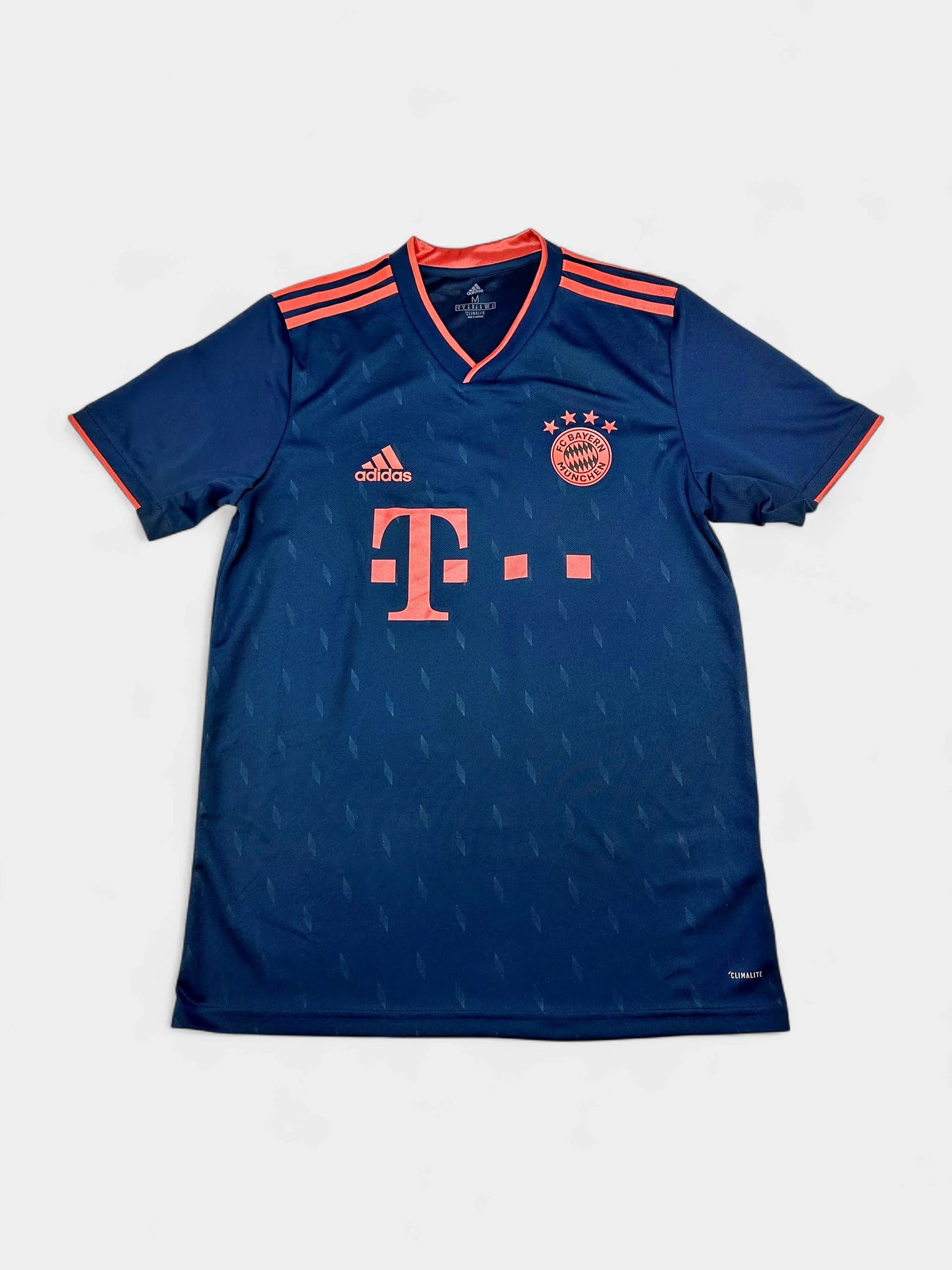 Bayern Munich 2019-20 Football Shirt (Medium)