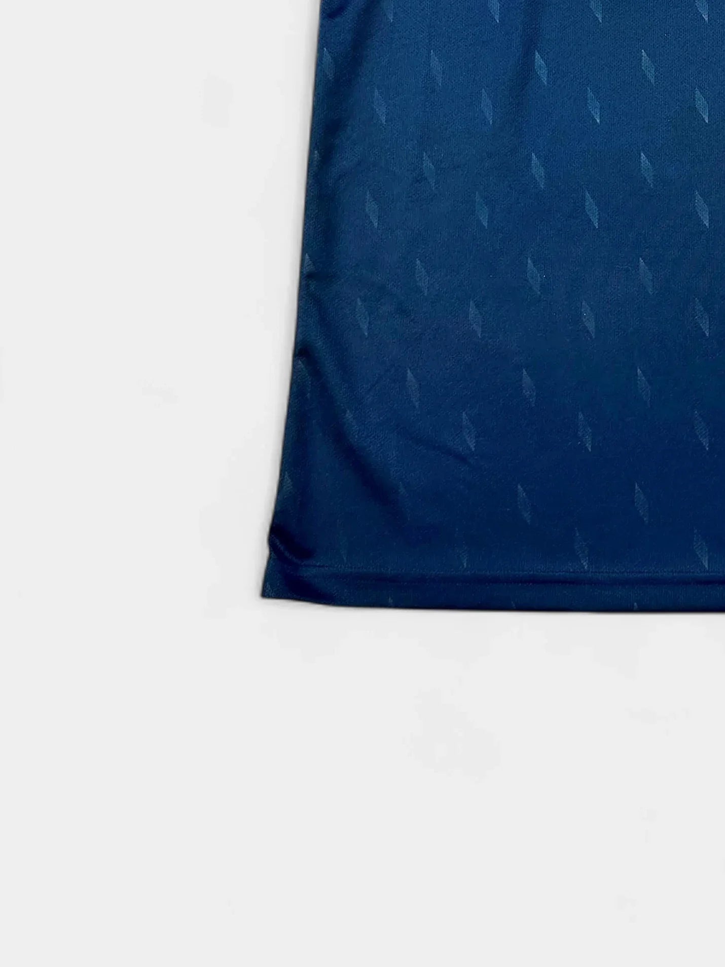 Bayern Munich 2019-20 Football Shirt (Medium)