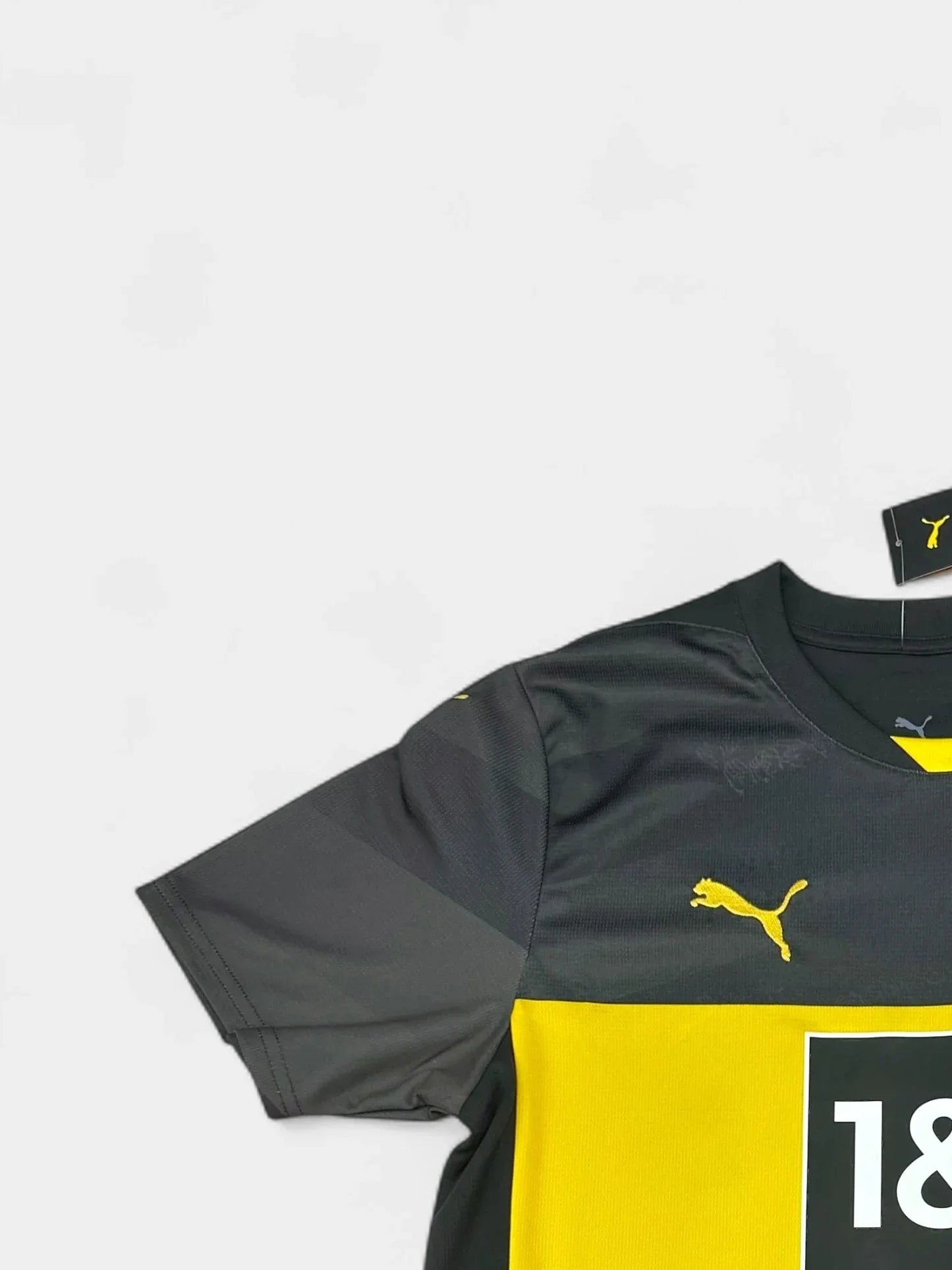 Borussia Dortmund 2024-25 Shirt (Medium)