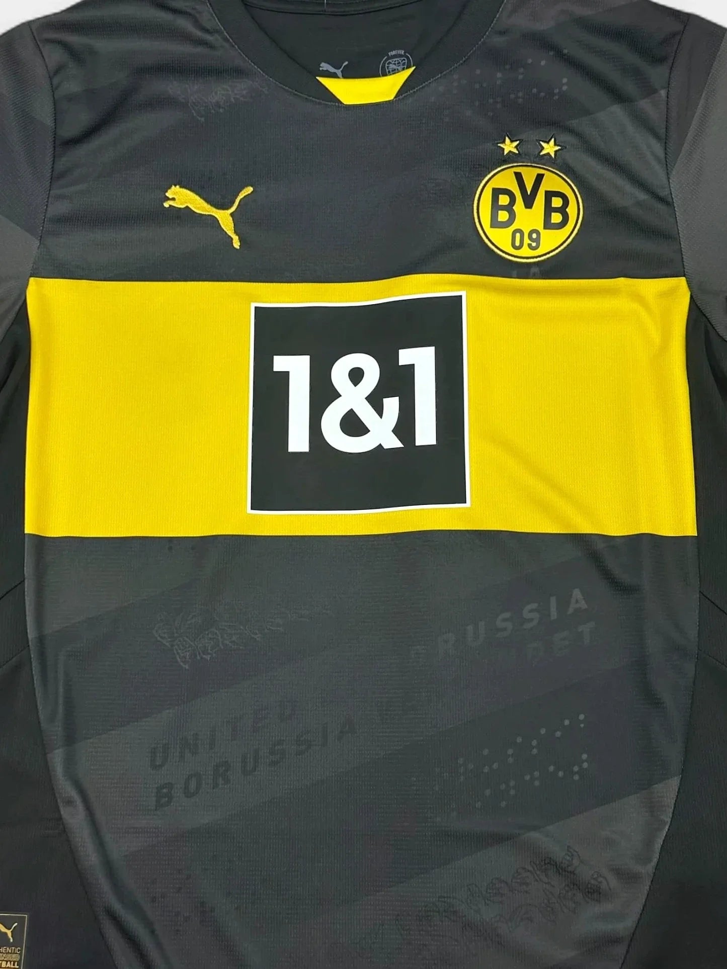 Borussia Dortmund 2024-25 Shirt (Medium)