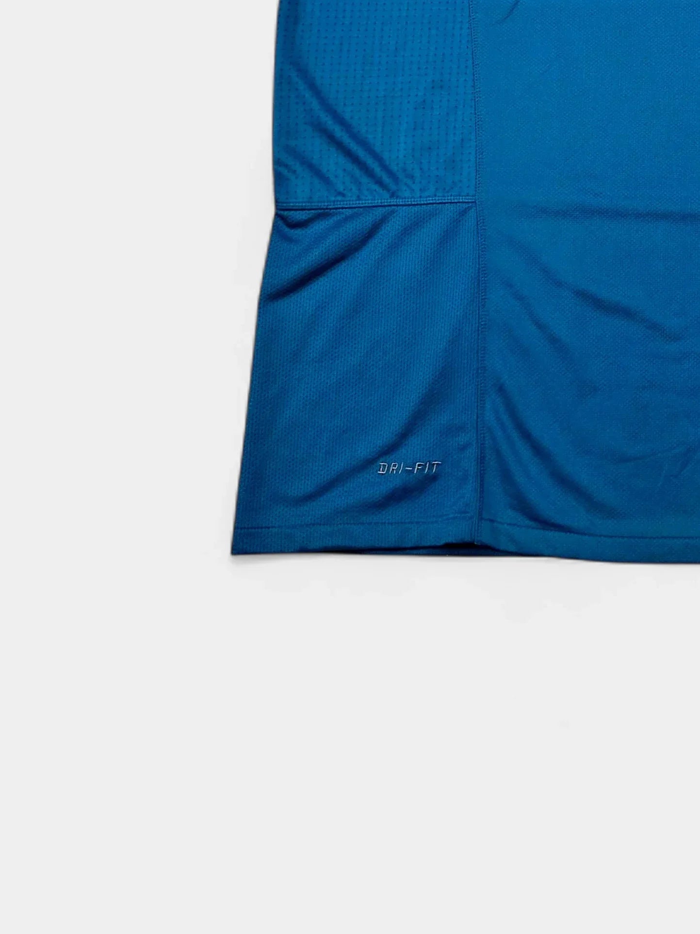Brazil 2011 Football Shirt (Large)