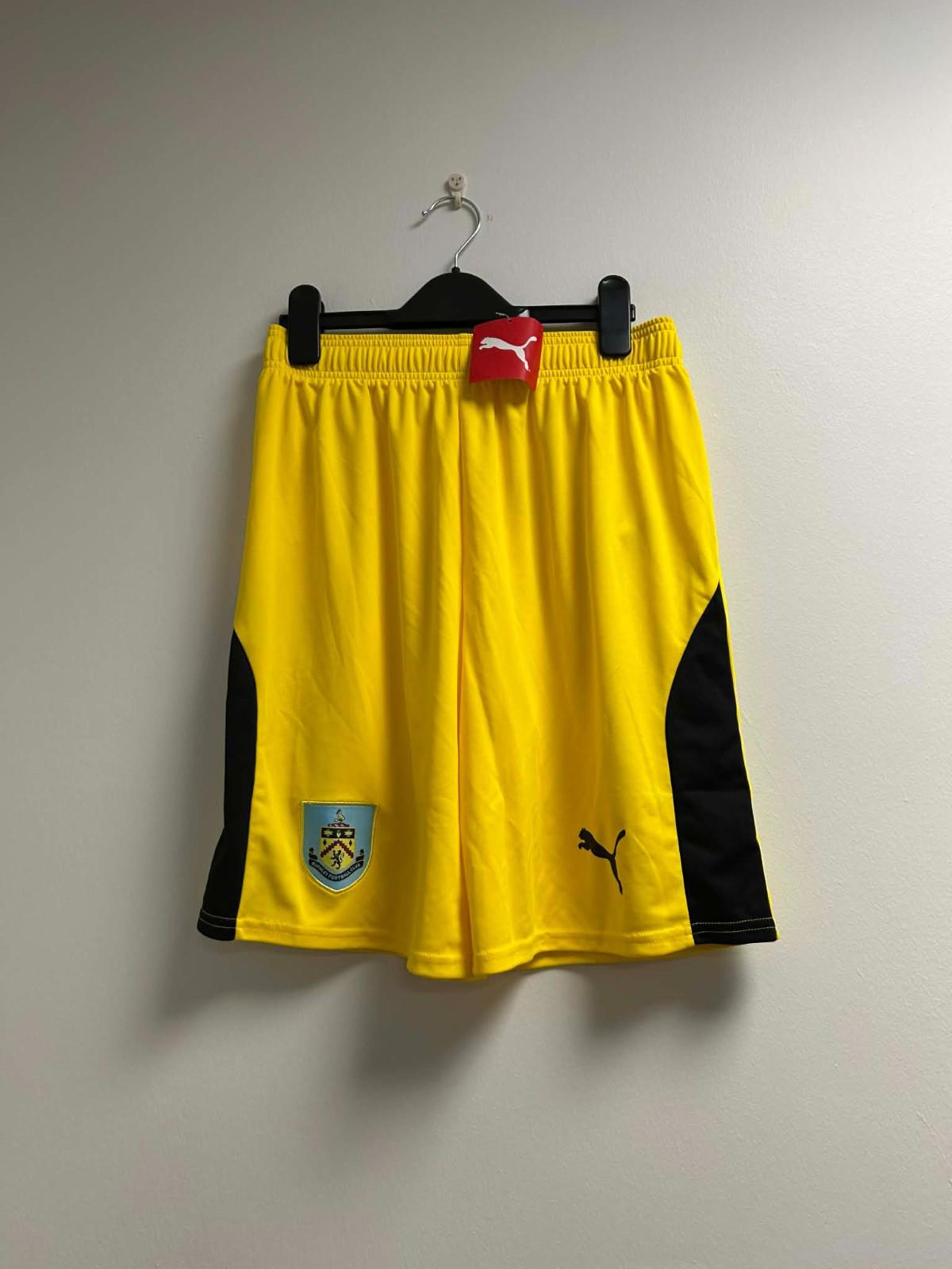 Burnley 2018-2019 Away Football Shorts (BNWT) S