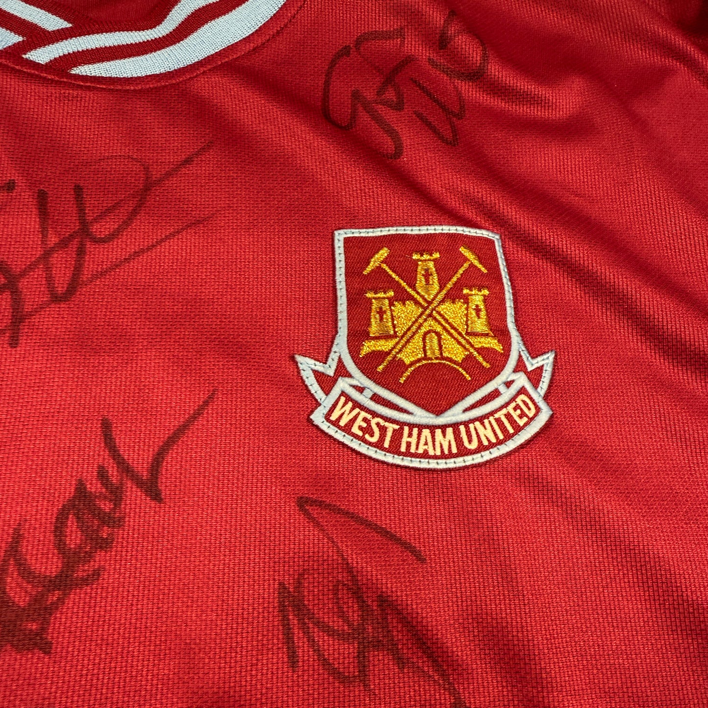 West Ham United 2001/2002 Player Issue Home Shirt - Carrick - Squad Signed