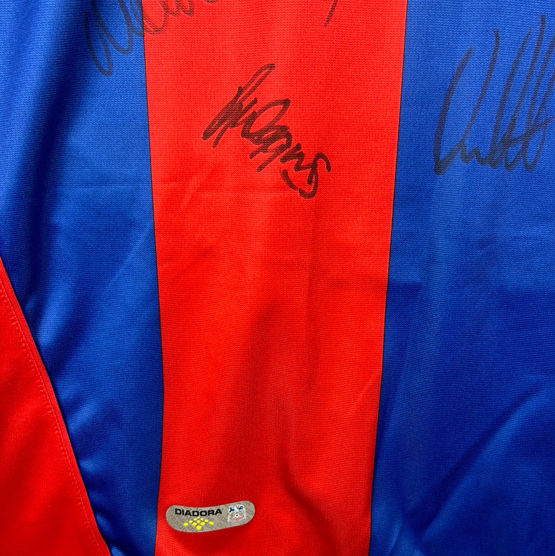 Crystal Palace 2006/2007 Signed Home Shirt - Squad Signed