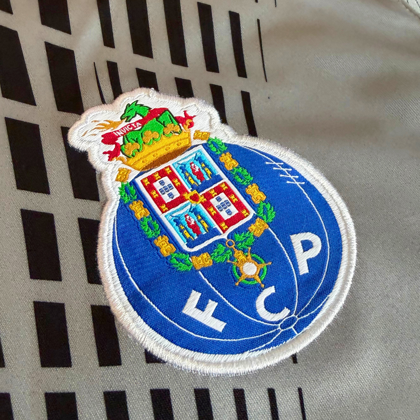 2014-15 Porto GK Shirt - L