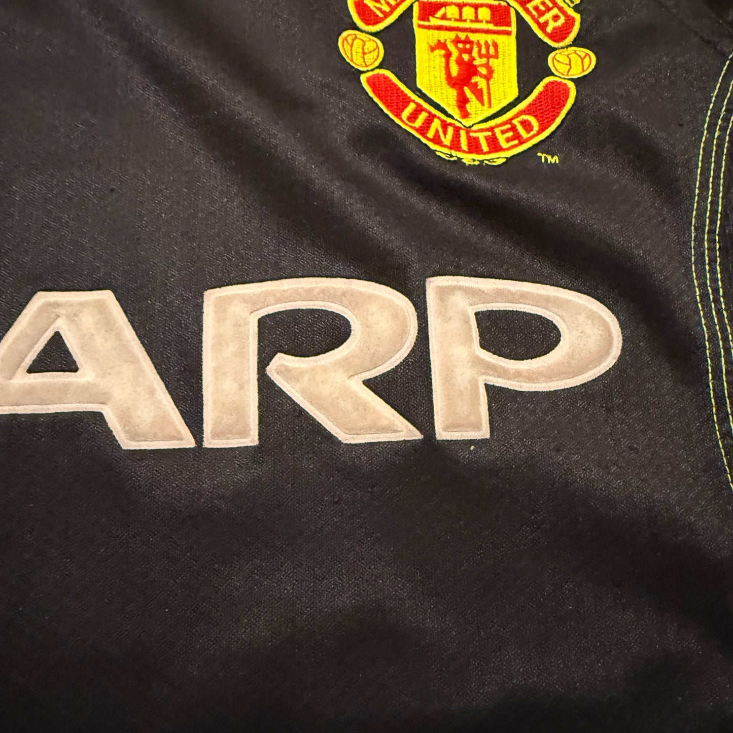 Manchester United 1998/99 Third Shirt - Medium - Very Good Condition