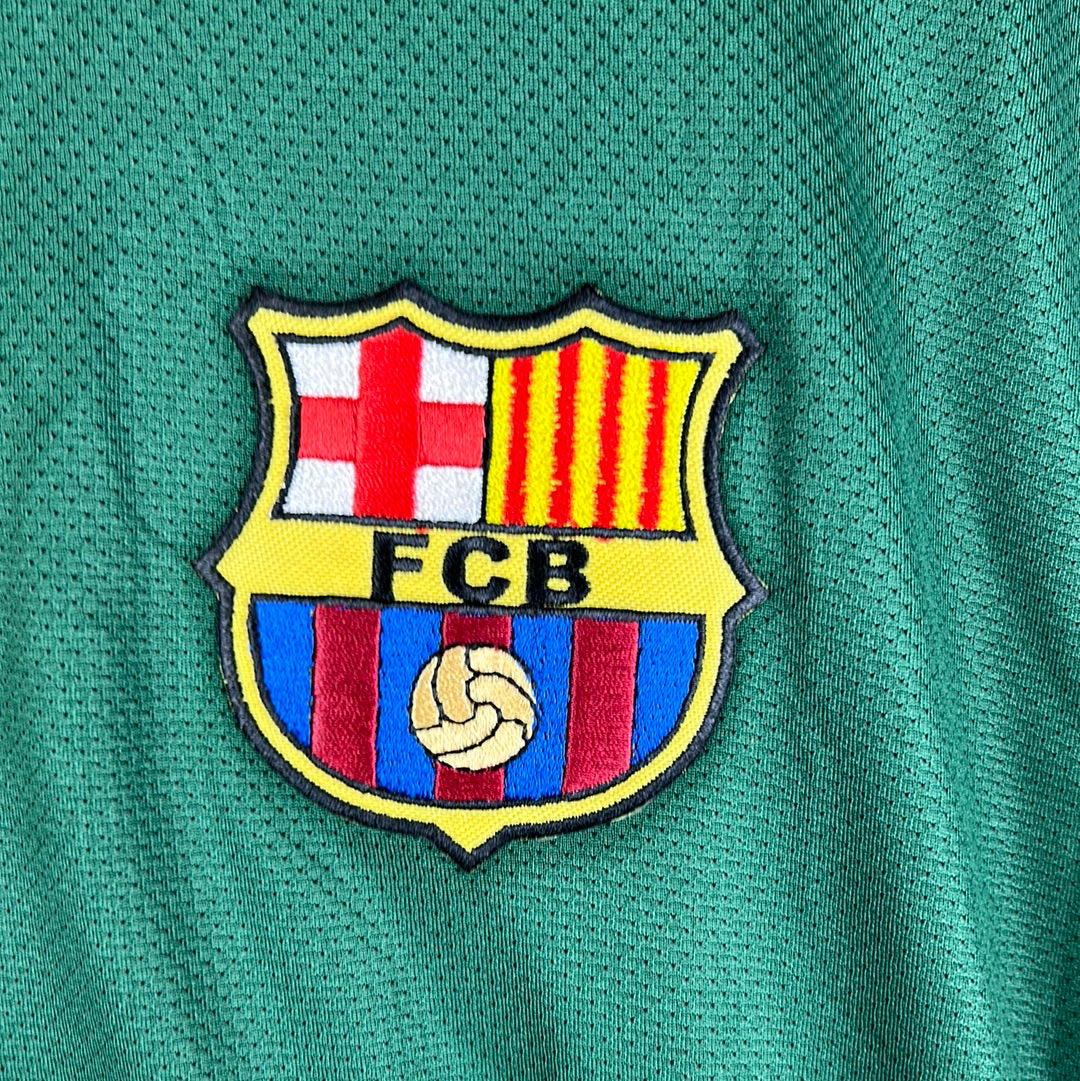 Barcelona 2011/2012 Player Issue Goalkeeper Shirt - Valdes 1