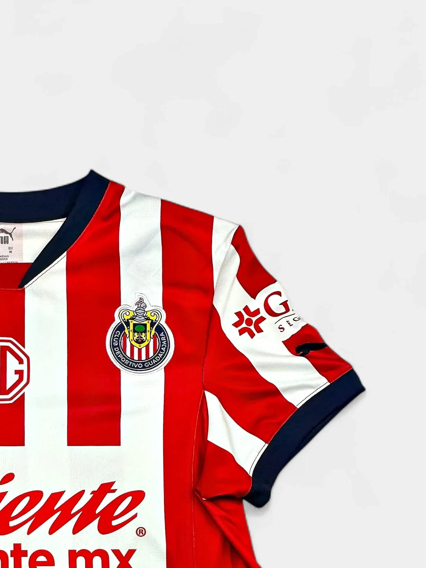 Chivas Guadalajara 2024-2025 Football Shirt (Medium)