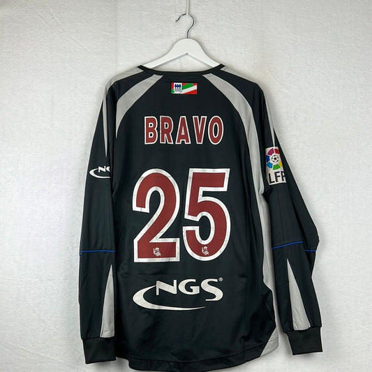 Real Sociedad 2006/2007 Player Issue Goalkeeper Shirt - Bravo 25