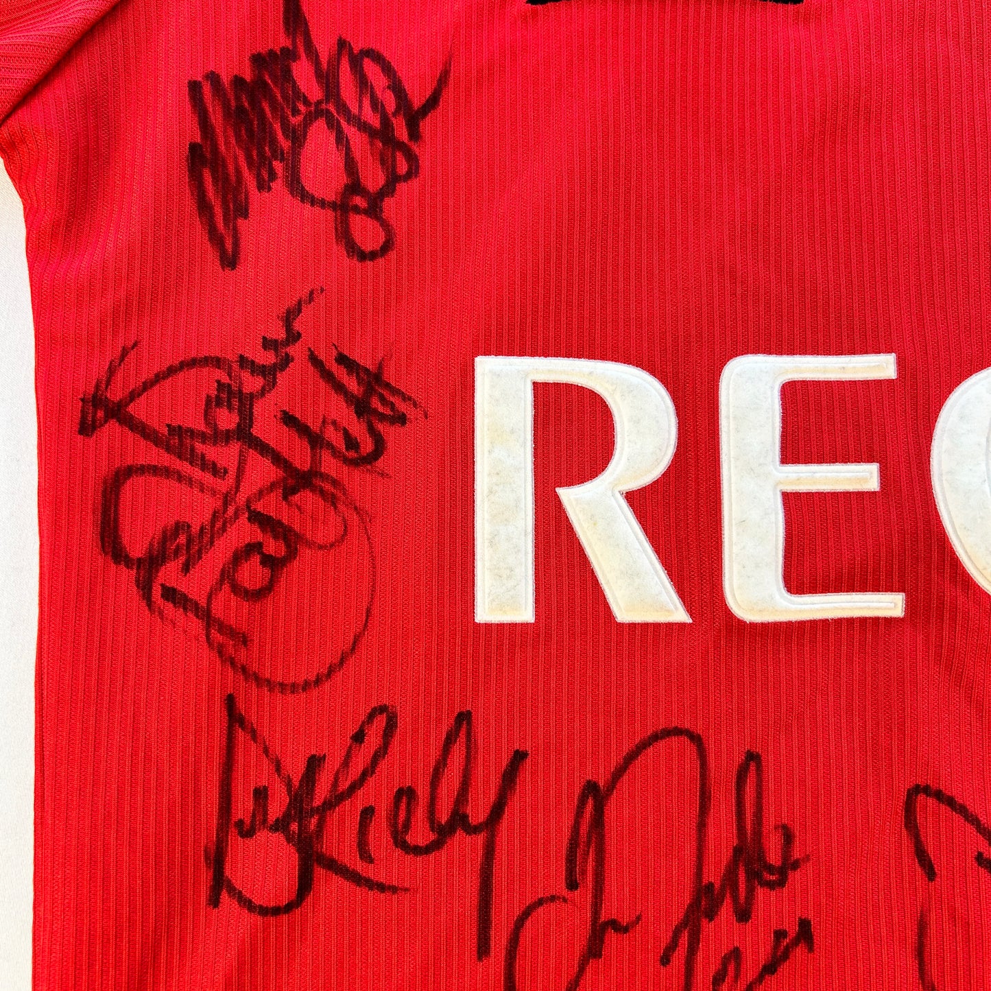 Charlton Athletic 2000/2001 Home Shirt - Squad Signed