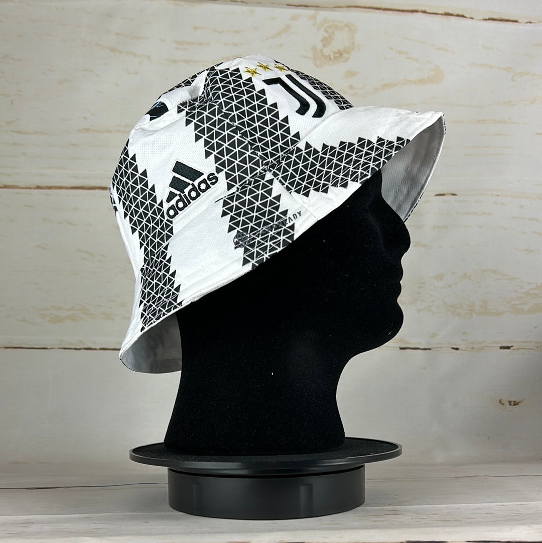 Juventus 22/23 Upcycled Home Shirt Bucket Hat