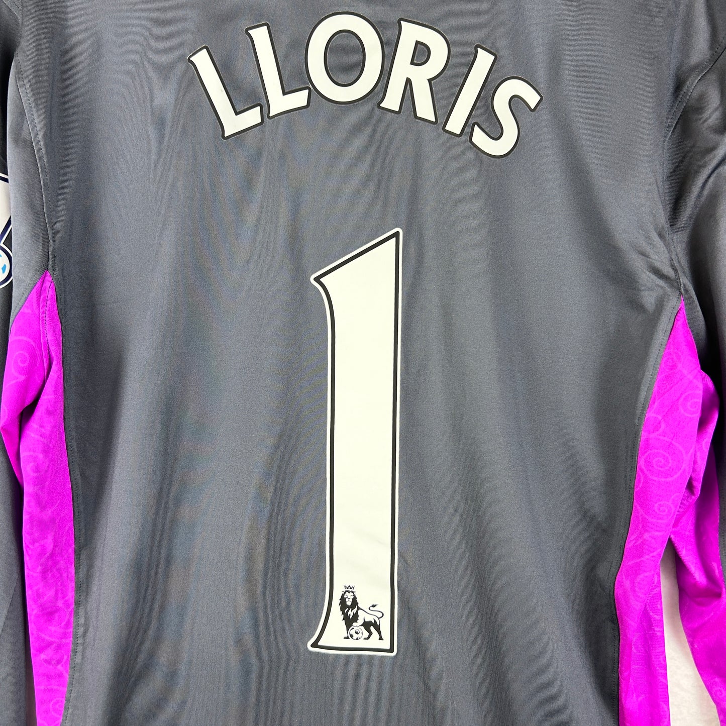 Tottenham Hotspur 2016/2017 Player Issue Away Goalkeeper Shirt