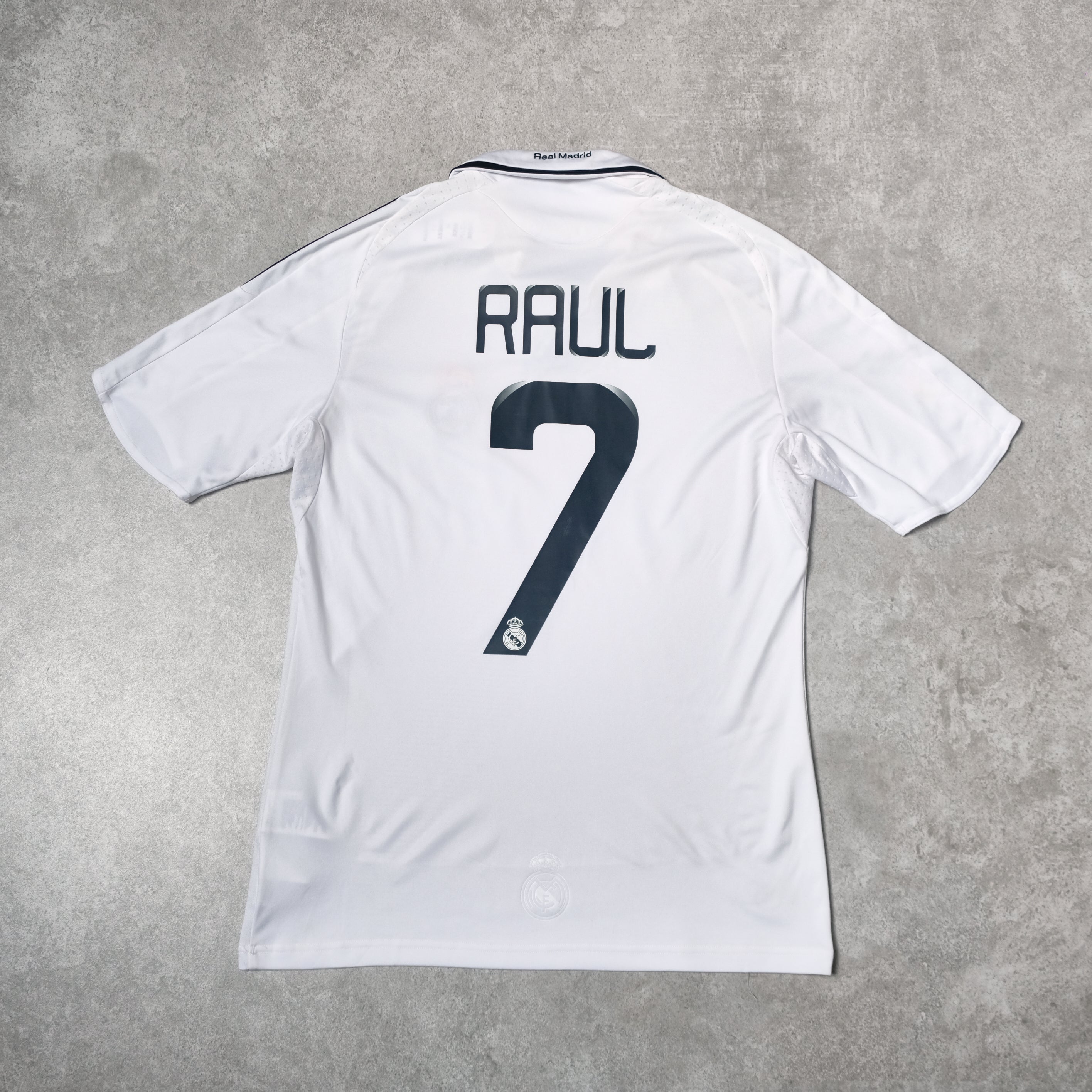2008/09 Real Madrid Home Shirt Adidas Raul (M) – Casual Football