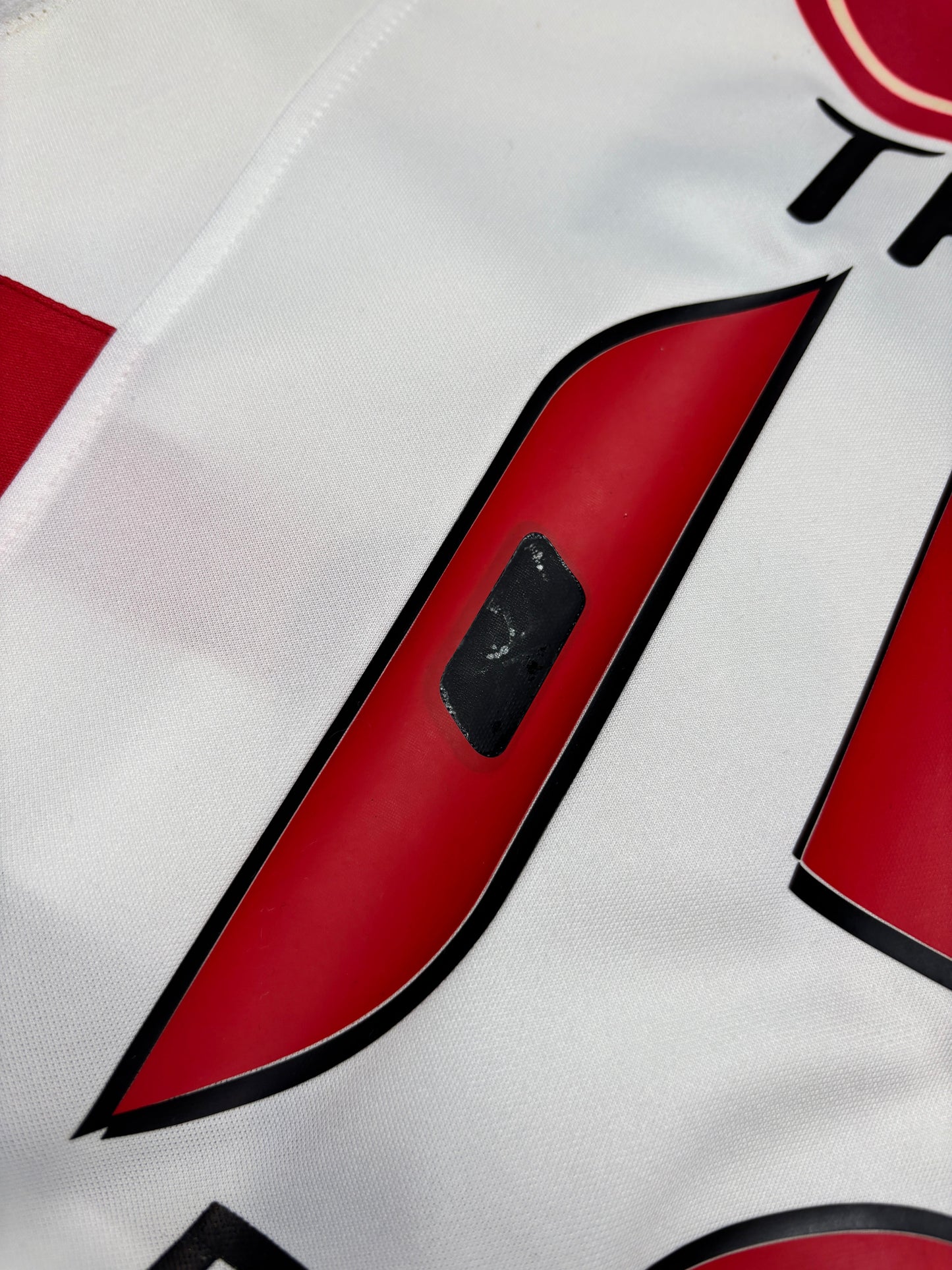 Sao Paulo Home Shirt 2006 (L) Thiago 19