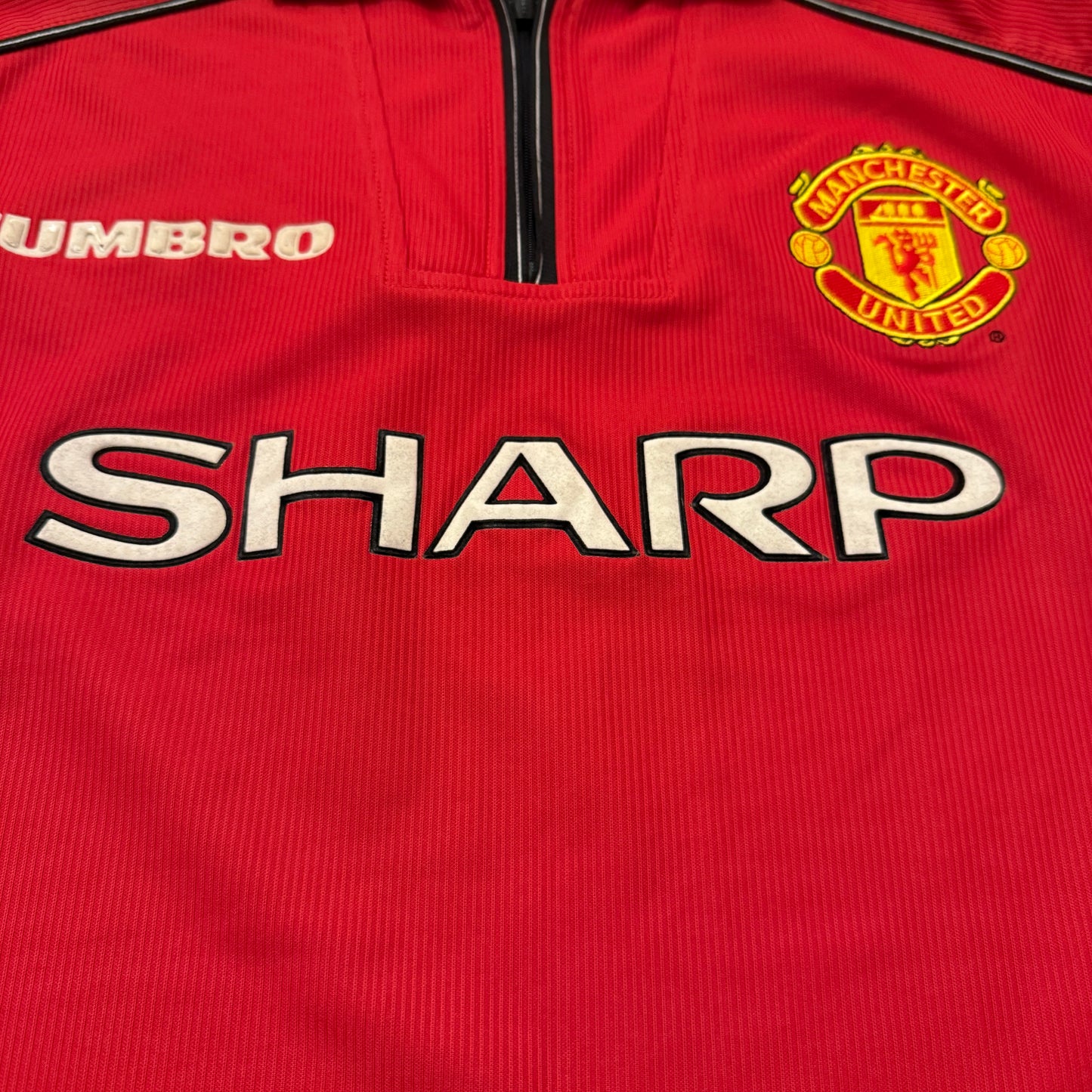 Manchester United 1998/1999 Home Shirt - Medium