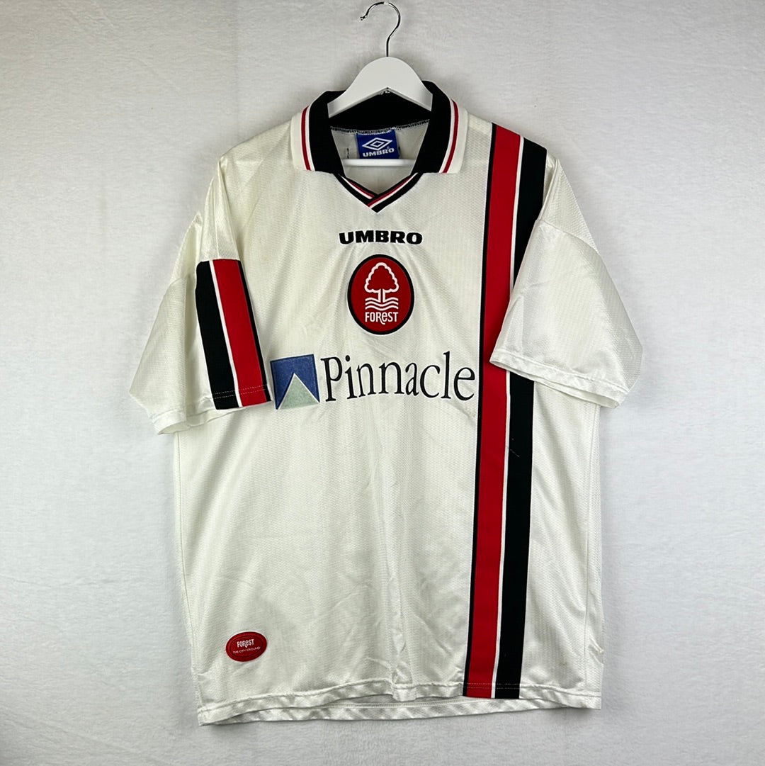 Nottingham Forest 1997-1998-1999 Away Shirt 