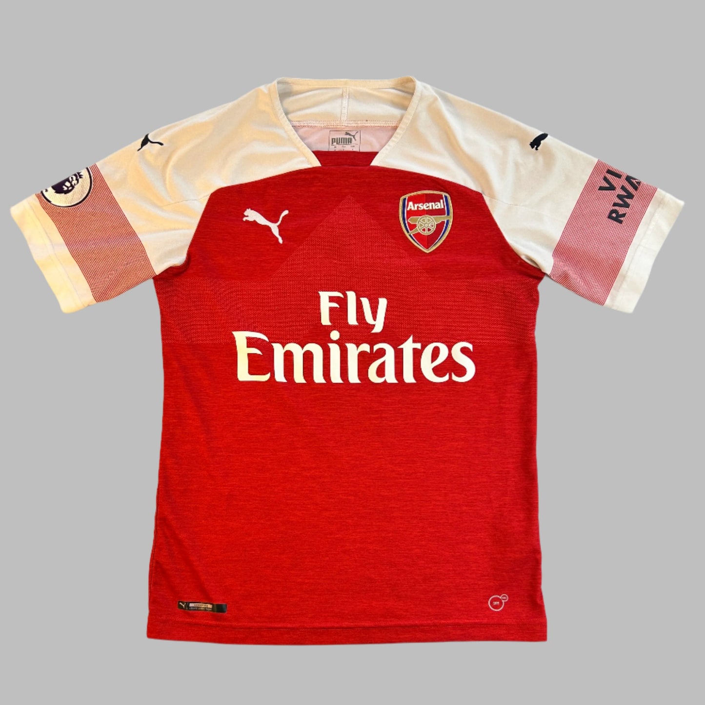 Arsenal 2018/2019 Home Shirt - Adult - Excellent