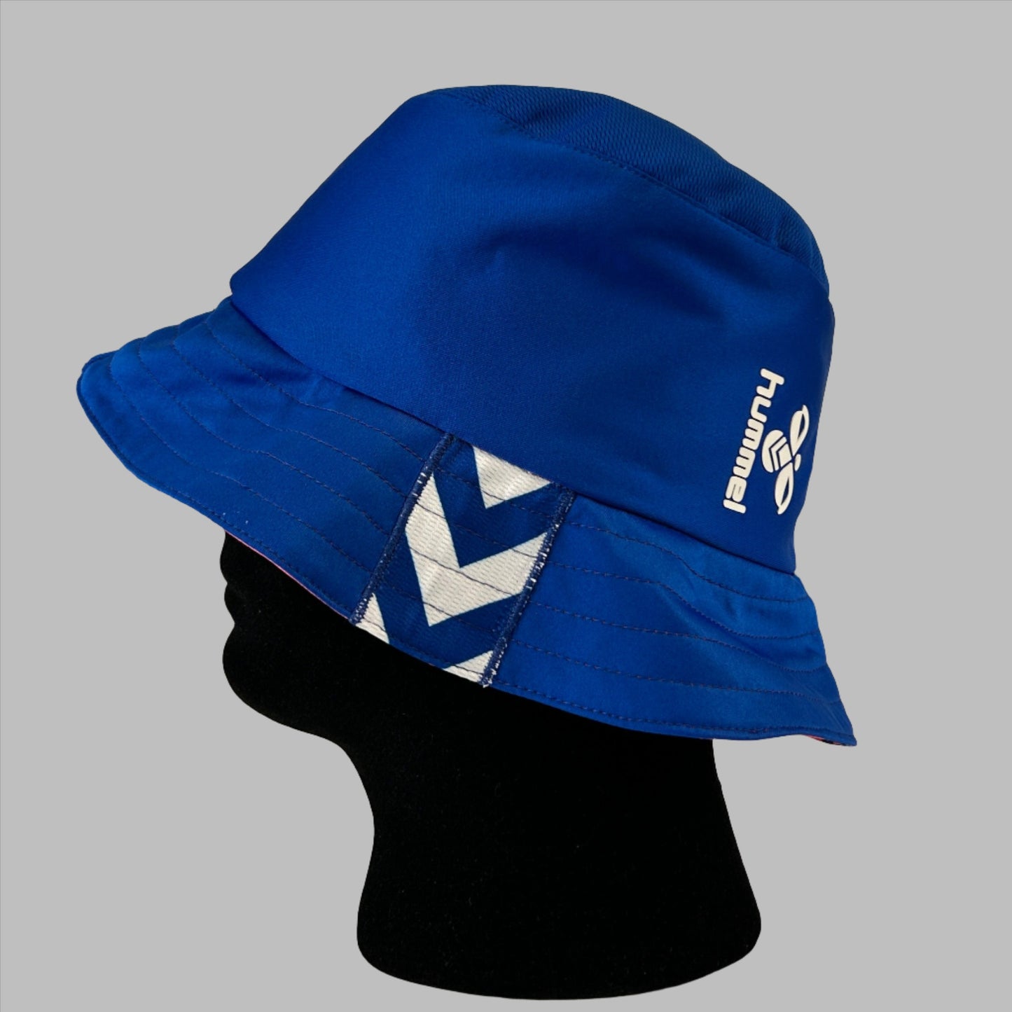 Everton 2023/2024 Upcycled Reversible Shirt Bucket Hat