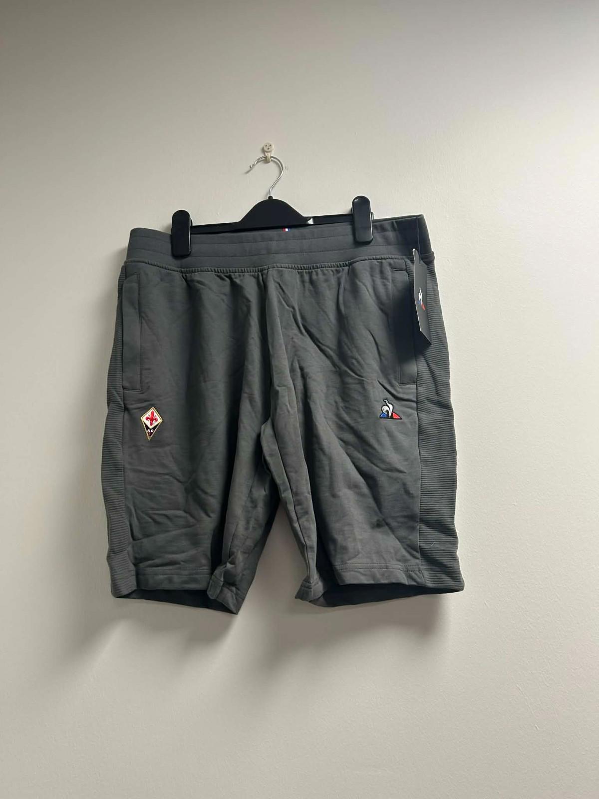 Fiorentina 2019-2020 Football Shorts (BNWT) L
