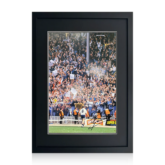 Paul Gascoigne Signed Tottenham Hotspur Image Deluxe Mount Frame