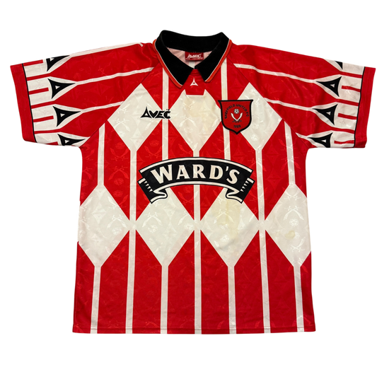 Red and white sports jersey with branding on a white background Sheffield United 1995/1996 Home Shirt