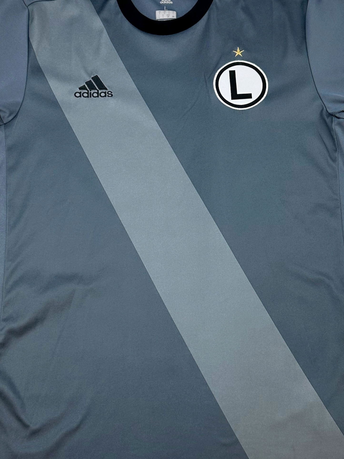 Legia Warszawa 2017-18 Away Shirt - (L)