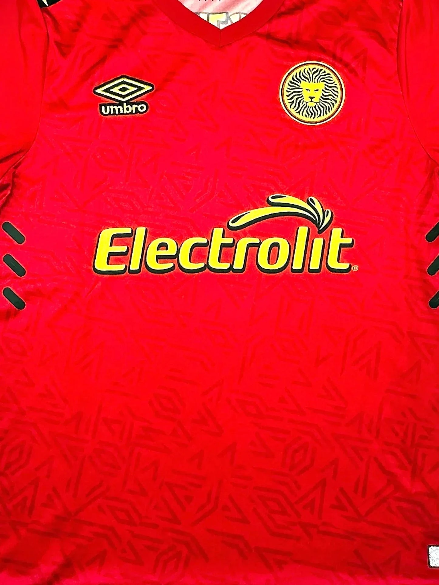 Leones Negros 2020-21 Away Shirt (Medium)
