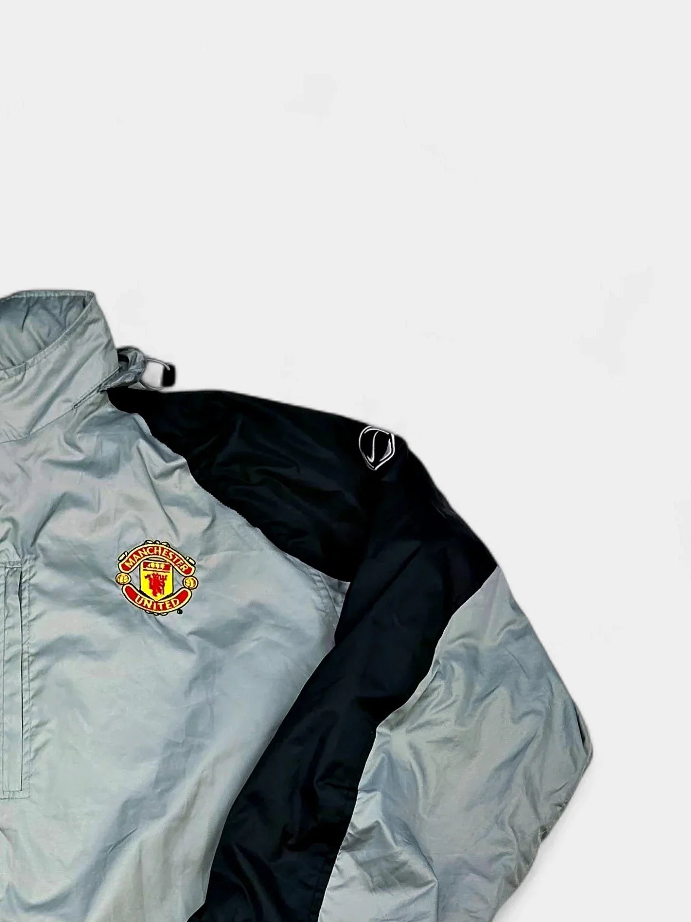 Manchester United 2003-2004 Training Jacket (Large)