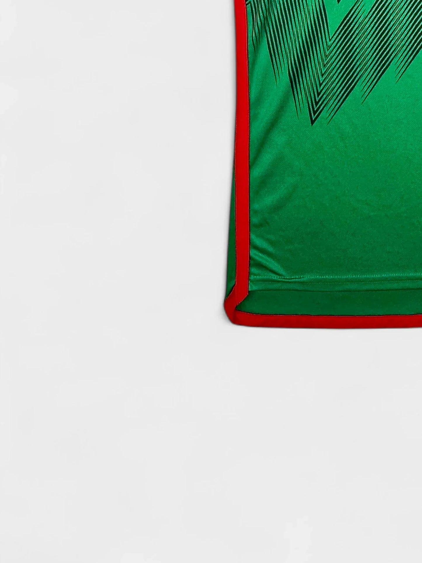 Mexico 2022 Football Shirt (Small)