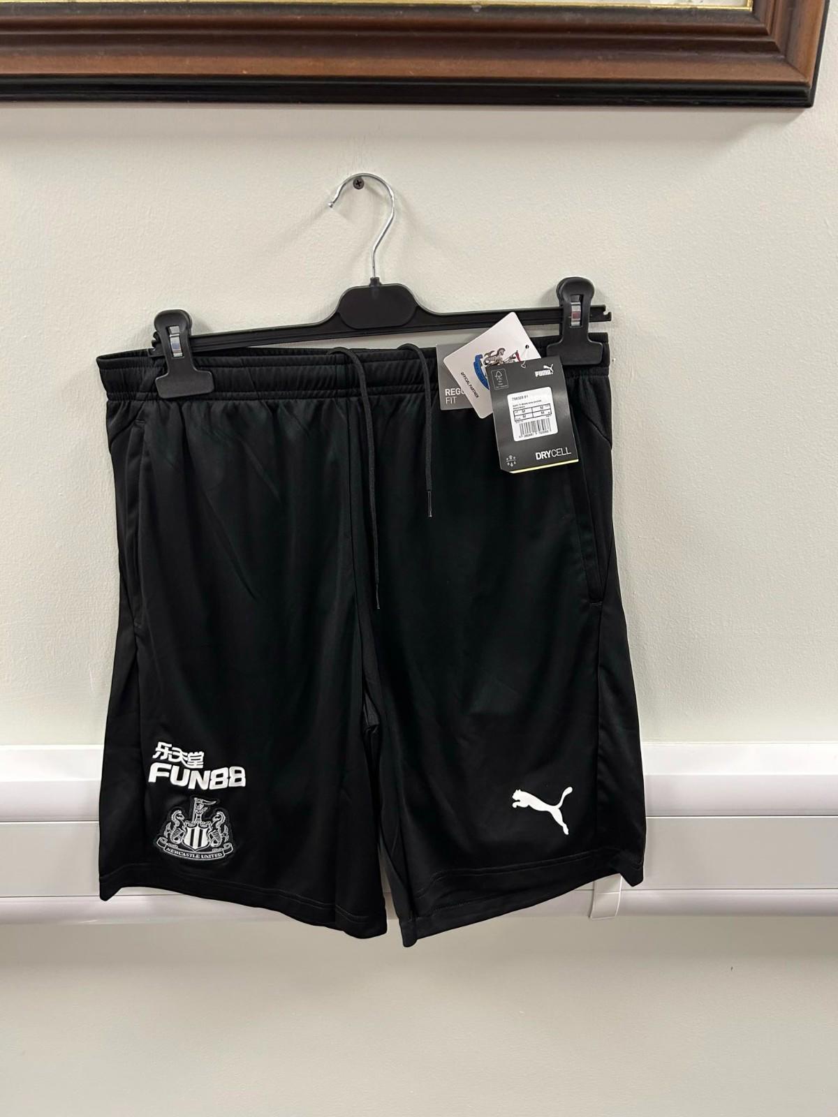Newcastle United 2019-2020 Football Shorts (BNWT) M
