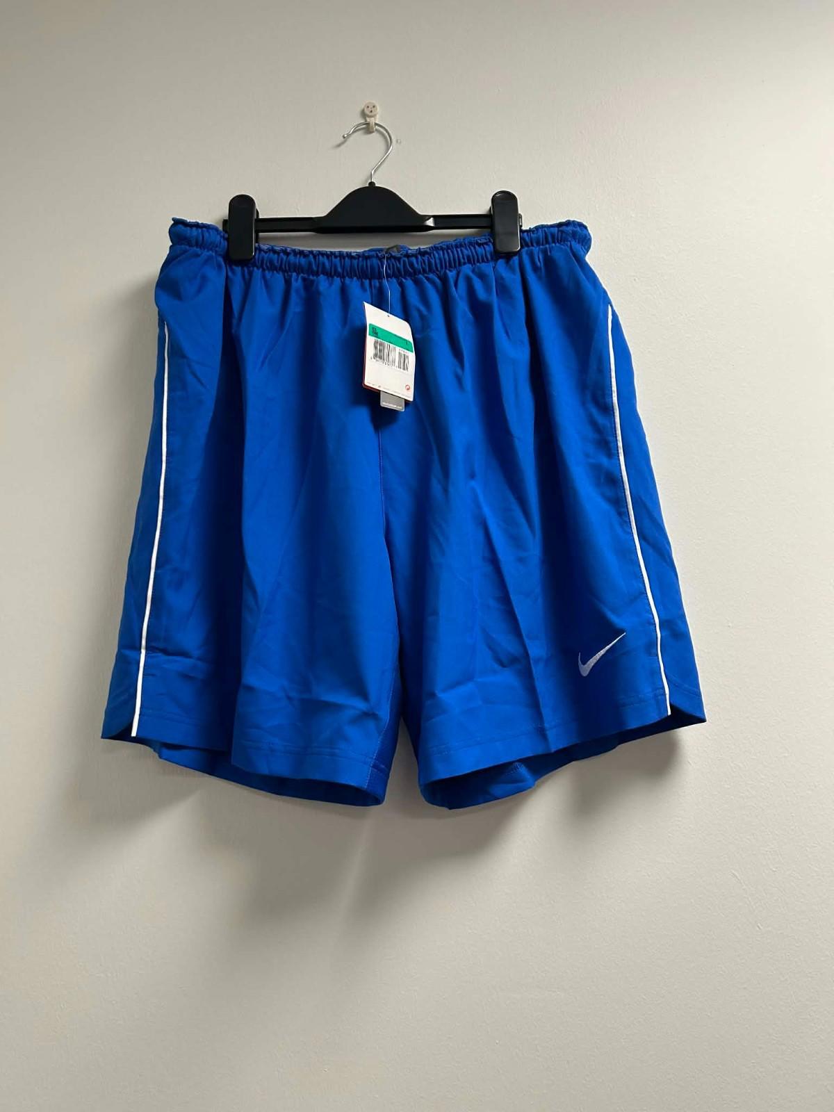 Nike 2000s Football Shorts (BNWT) XL