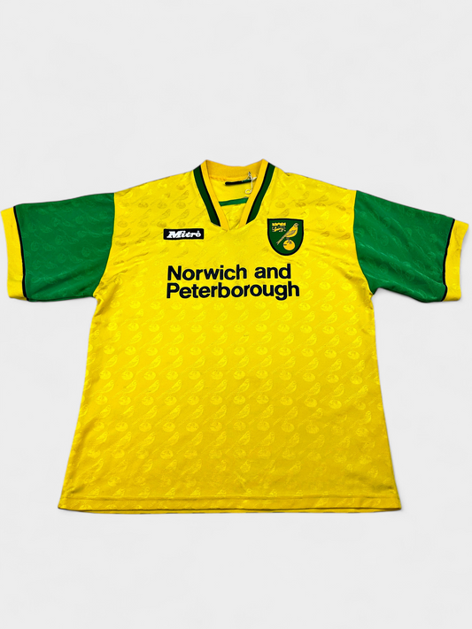 Norwich City 1996-97 Home Shirt - (L)