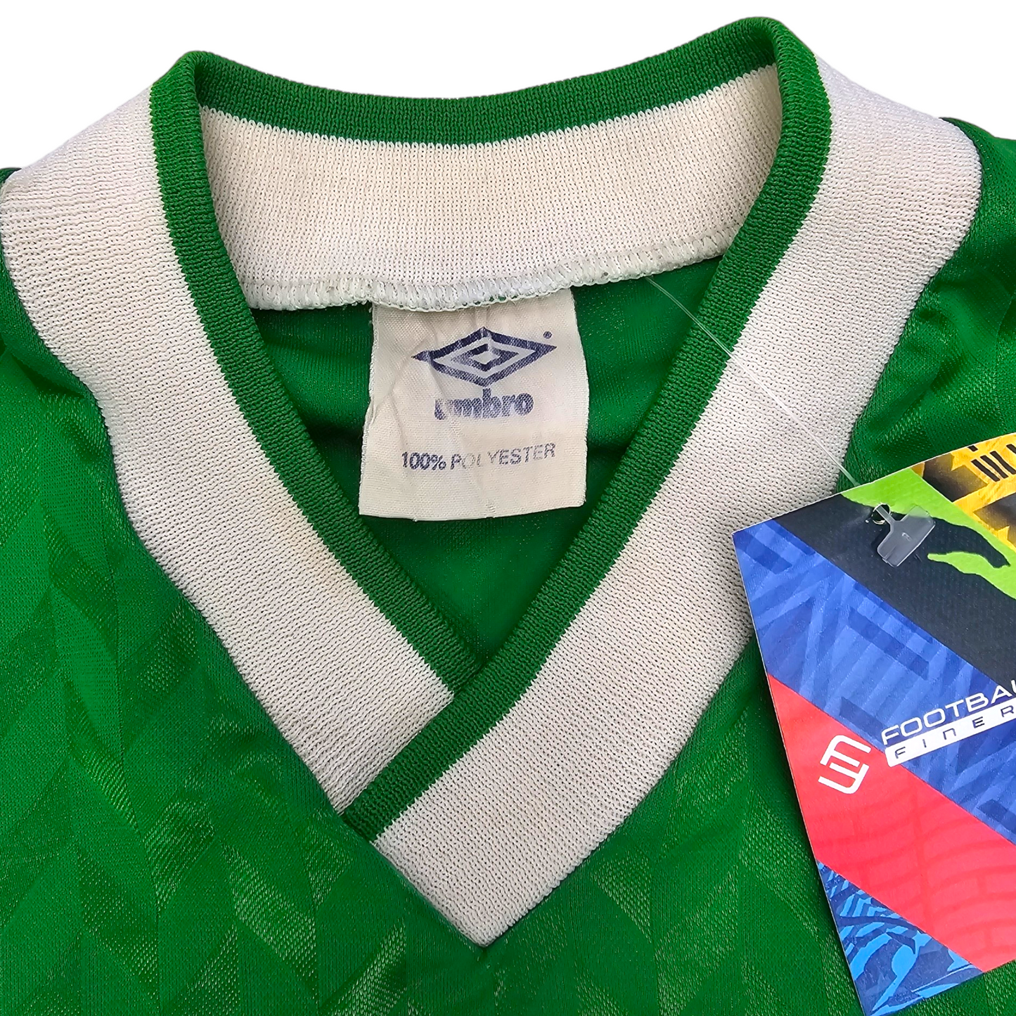 80s/90s Vintage Football Shirt (M) Umbro # 9