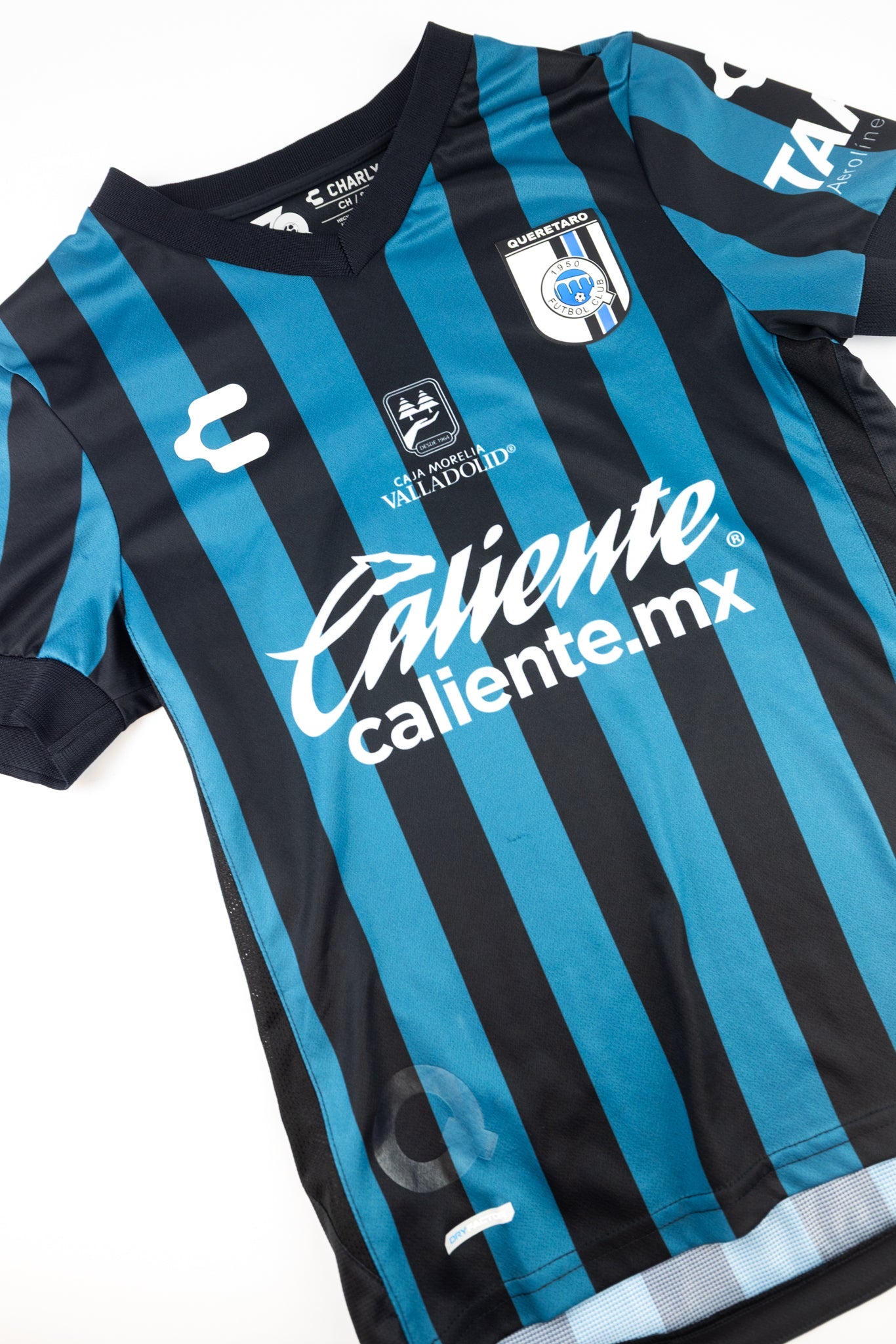 Queretaro 2020-21 Shirt (Small)