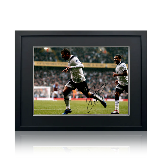 Rafael van der Vaart Signed Tottenham Hotspur Image Deluxe Mount Frame