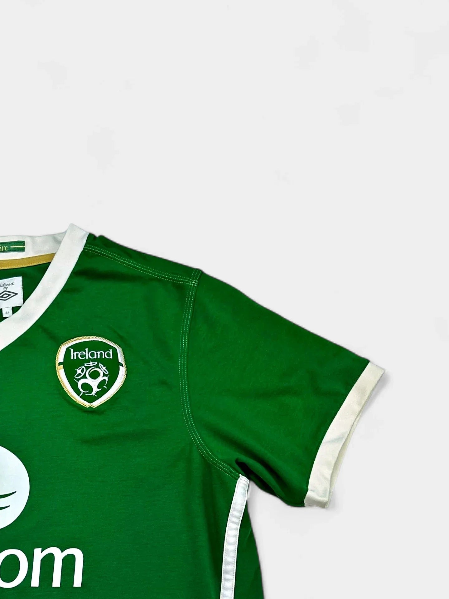 Republic of Ireland 2010-11 Home Shirt (Large)
