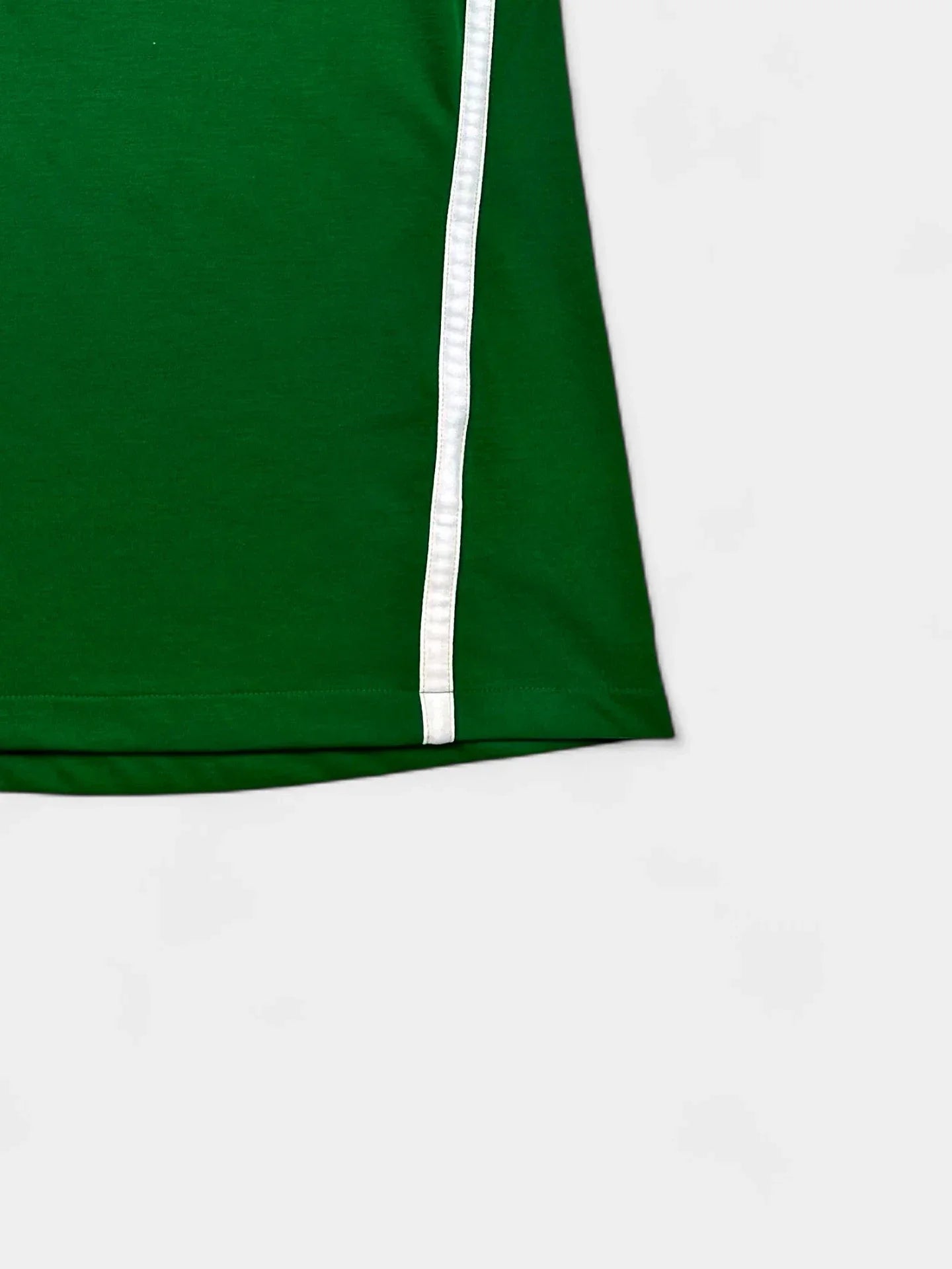 Republic of Ireland 2010-11 Home Shirt (Large)