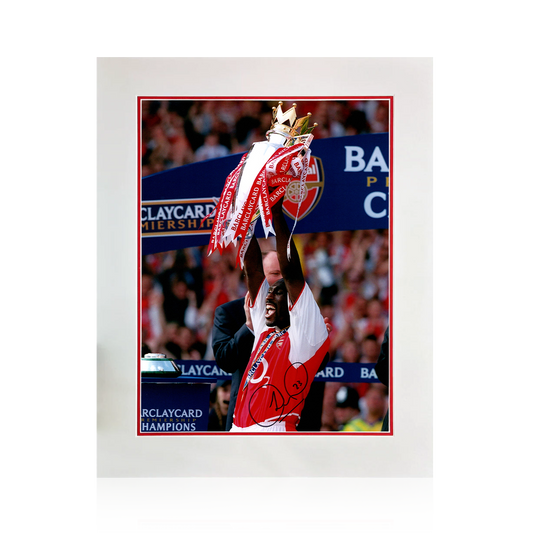 Sol Campbell Signed Arsenal Image Deluxe Mount