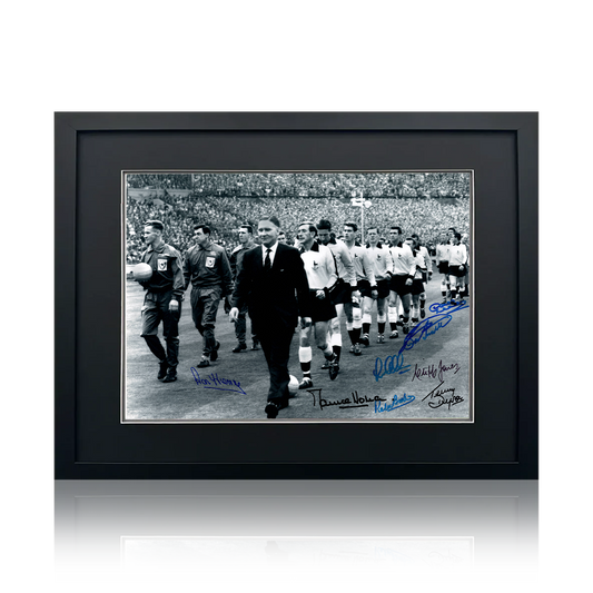 Tottenham Hotspur 1961 Squad Signed Image 3 Deluxe Mount Frame