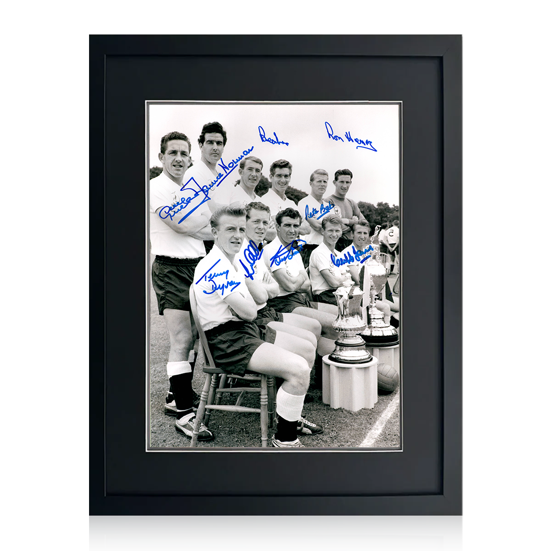 Tottenham Hotspur 1961 Squad Signed By 9 Image 2 Deluxe Mount Frame